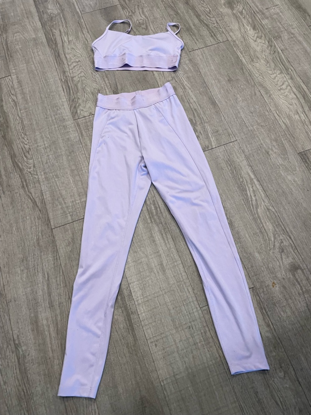 Pink Victoria’s Secret Athletic Lavender 2 piece Leggings and sports bra set Sm